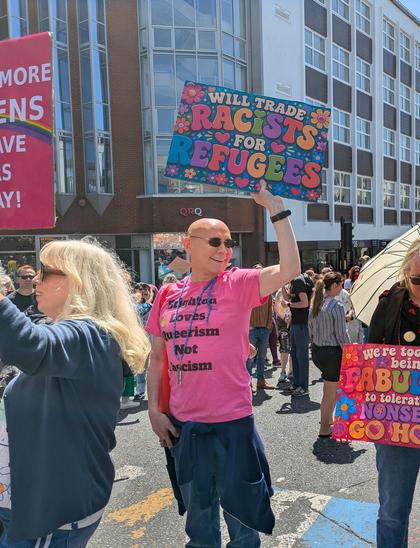 'Will trade racists for refugees'